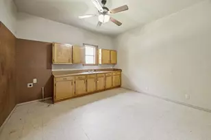 1000 E Brin St, Terrell, TX 75160 - Photo 13