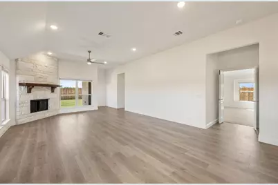 301 Saddlewood Trail, Commerce, TX 75428 - Photo 19