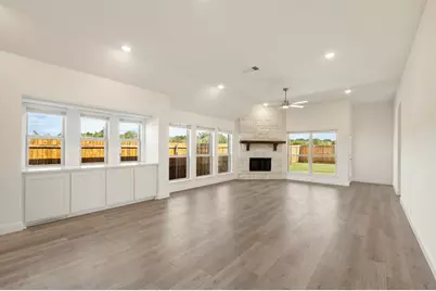 301 Saddlewood Trail, Commerce, TX 75428 - Photo 15