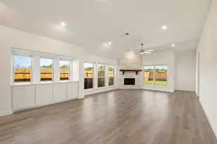 301 Saddlewood Trl, Commerce, TX 75428 - Photo 15