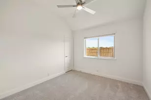 301 Saddlewood Trl, Commerce, TX 75428 - Photo 25