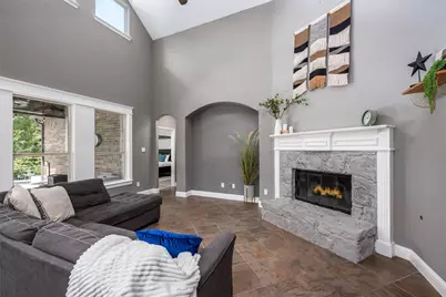 416 Preston Creek Drive, McKinney, TX 75072 - Photo 3