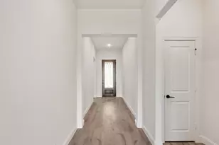 200 Sweetwater Dr, Commerce, TX 75428 - Photo 5