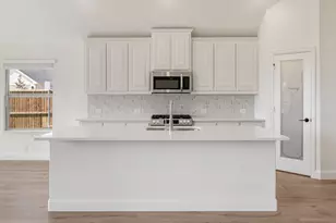 200 Sweetwater Dr, Commerce, TX 75428 - Photo 11