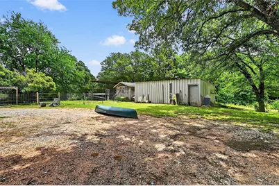 2869 Ranch Road, Whitesboro, TX 76273 - Photo 15