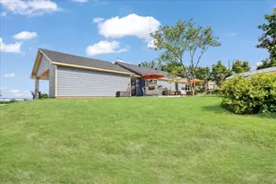 1699 N Fm 2729, Tom Bean, TX 75491 - Photo 19