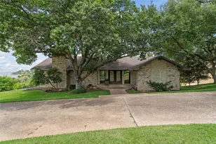 3341 N Ridge Dr, Waco, TX 76710 - Photo 11