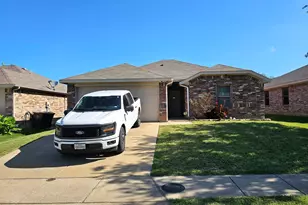 2831 Painted tr, Dallas, TX 75237 - Photo 1