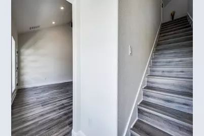 204 W Collins, Decatur, TX 76234 - Photo 15
