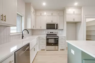 217 Jimmy Lane, Millsap, TX 76066 - Photo 5