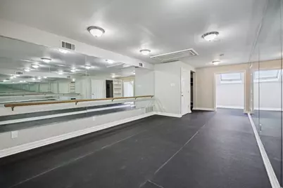 14208 Hughes Lane, Dallas, TX 75254 - Photo 25