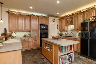 1605 Villa Ct, Corinth, TX 76210 - Photo 11