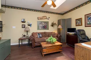 1605 Villa Ct, Corinth, TX 76210 - Photo 5