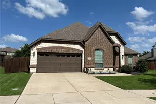 1566 Country Crest Dr, Waxahachie, TX 75165 - Photo 1