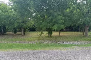 1706 Norwood St, Sherman, TX 75092 - Photo 3