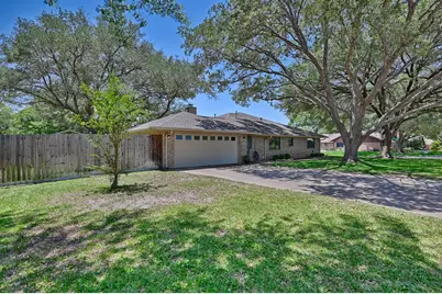 1600 Pecan, Brenham, TX 77833 - Photo 35