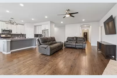 1813 Drover Creek Road, Aubrey, TX 76227 - Photo 9