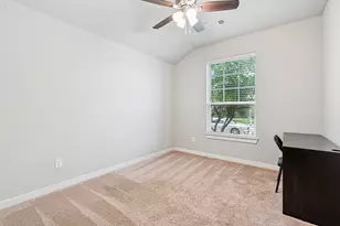 1813 Drover Creek Rd, Aubrey, TX 76227 - Photo 23