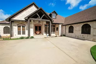 1702 High Point Dr, Pilot Point, TX 76258 - Photo 5