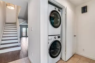 438 Yacht Club Dr, Rockwall, TX 75032 - Photo 9