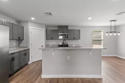 1717 Gurley Lane, Waco, TX 76706 - Photo 7