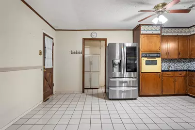 913 Elizabeth, Robinson, TX 76706 - Photo 9