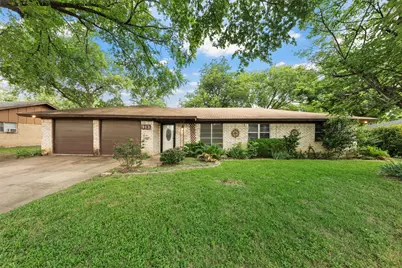 913 Elizabeth, Robinson, TX 76706 - Photo 1