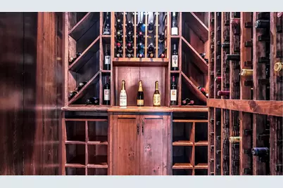 3401 Lee Parkway #505, Dallas, TX 75219 - Photo 13