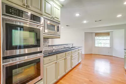 10608 Pack Saddle Trail, Fort Worth, TX 76108 - Photo 17