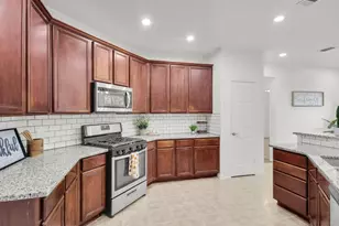 854 Evandale Rd, Burleson, TX 76028 - Photo 19