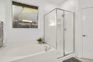 854 Evandale Rd, Burleson, TX 76028 - Photo 29