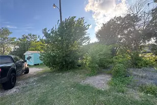 315 S Kennedy St, Penelope, TX 76676 - Photo 25