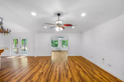 1465 Waters Edge Lane, Glen Rose, TX 76043 - Photo 13