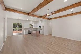 1610 Cheyenne Trail, Granbury, TX 76048 - Photo 9