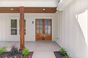 1610 Cheyenne Trail, Granbury, TX 76048 - Photo 5