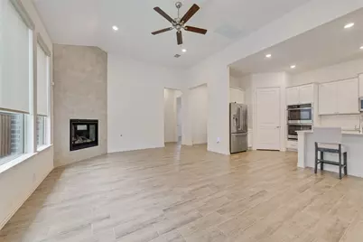 4755 Kings Garden Parkway, Arlington, TX 76005 - Photo 5