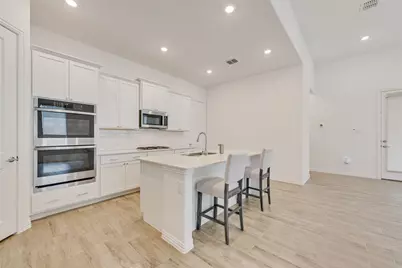 4755 Kings Garden Parkway, Arlington, TX 76005 - Photo 11