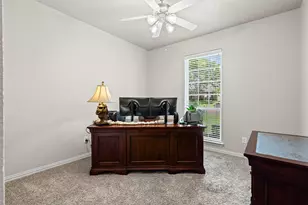 1501 Leaning Oak Ln, Cleburne, TX 76033 - Photo 23