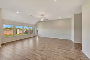 106 Hudson Ln, Justin, TX 76247 - Photo 31