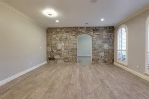 4502 Ridgecrest Dr, Arlington, TX 76017 - Photo 5