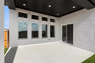 2149 Ten Mile Creek Dr, Celina, TX 75009 - Photo 25