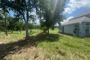 184 County Rd 4027, Lott, TX 76656 - Photo 31