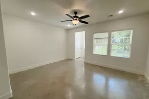 1905 S Lamar, Denison, TX 75021 - Photo 5