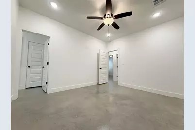 1905 S Lamar, Denison, TX 75021 - Photo 15