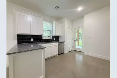 1905 S Lamar, Denison, TX 75021 - Photo 9