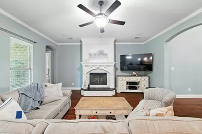 103 Water Garden Drive, Waxahachie, TX 75165 - Photo 9