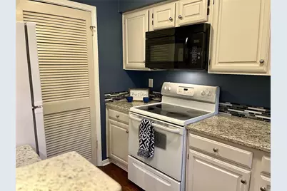 1304 Harwell Drive #4821, Arlington, TX 76011 - Photo 5