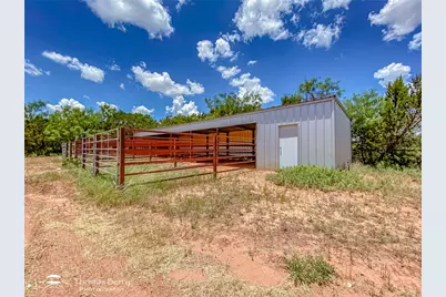 214 County Road 330, Buffalo Gap, TX 79508 - Photo 35