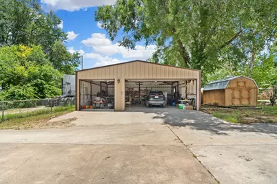 1309 N Mill Street, Bowie, TX 76230 - Photo 3