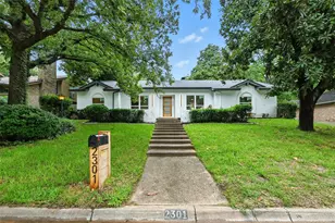 2301 Wood Cliff Ct, Arlington, TX 76012 - Photo 1